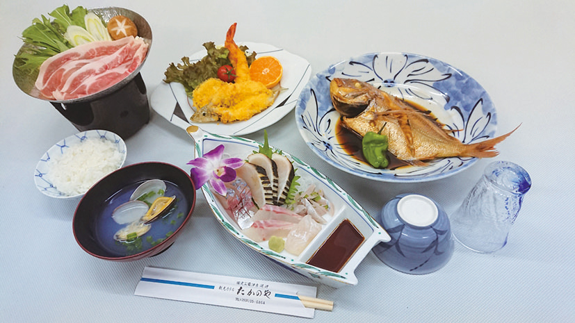 道の駅田原めっくんはうす特別企画　いちご狩り食べ放題と人気店海鮮料理を楽しもう!